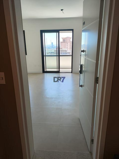 Apartamento à venda em Campinas, Vila Lídia, com 1 quarto, com 46 m², Condominio Sirius Campinas